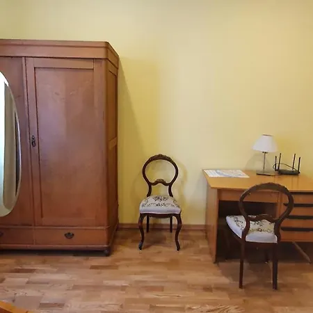 Apartment Hot Ernestines 7-2 Enjoy The Feel Of And History! Riga