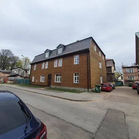 Hot Ernestines 7-2 Enjoy The Feel Of And History! Daire Riga